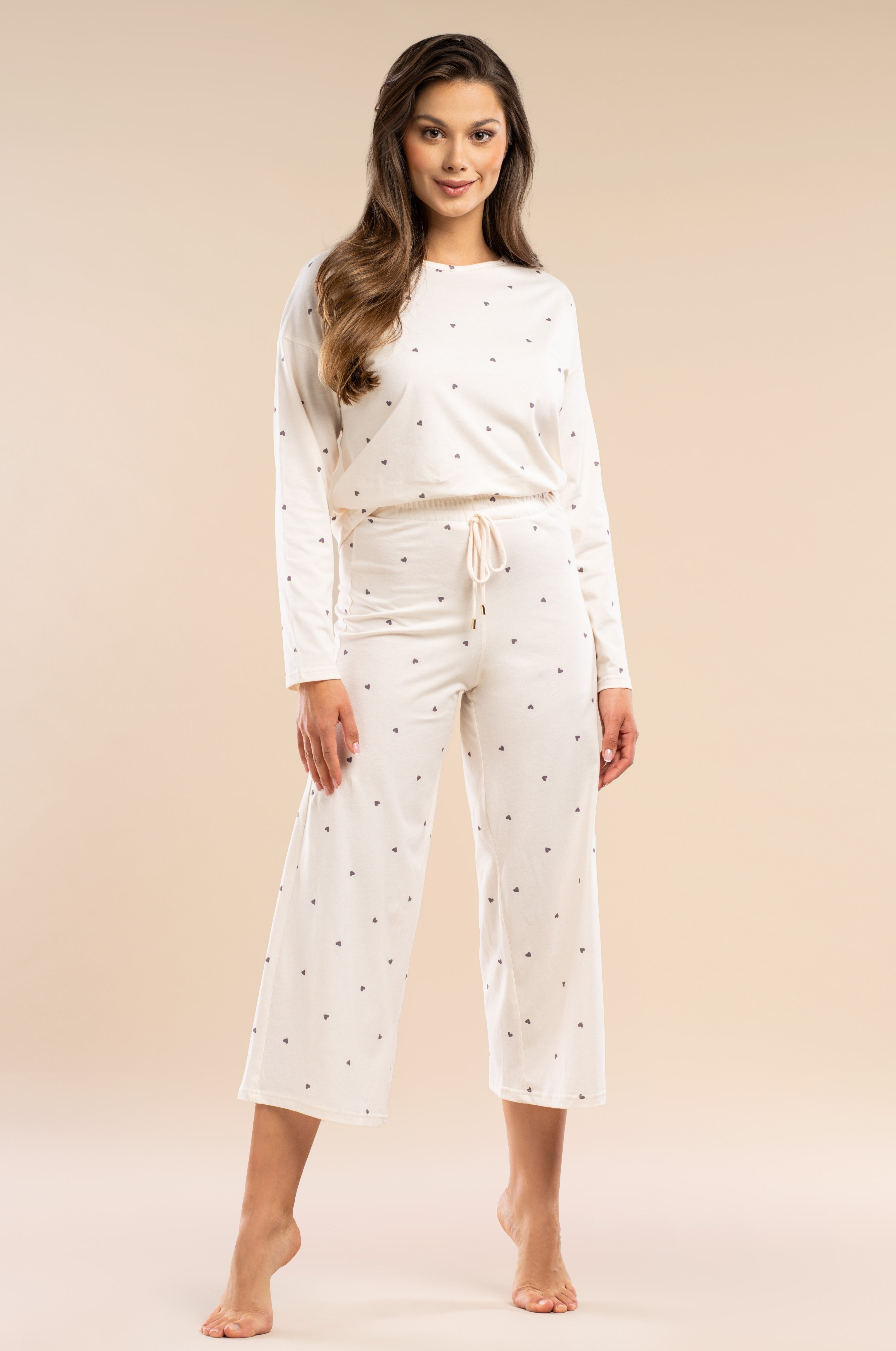 Langarm-Pyjama aus Baumwolle mit Herzchenprint, 7/8-Hose (Creme/Dunkelgrau)