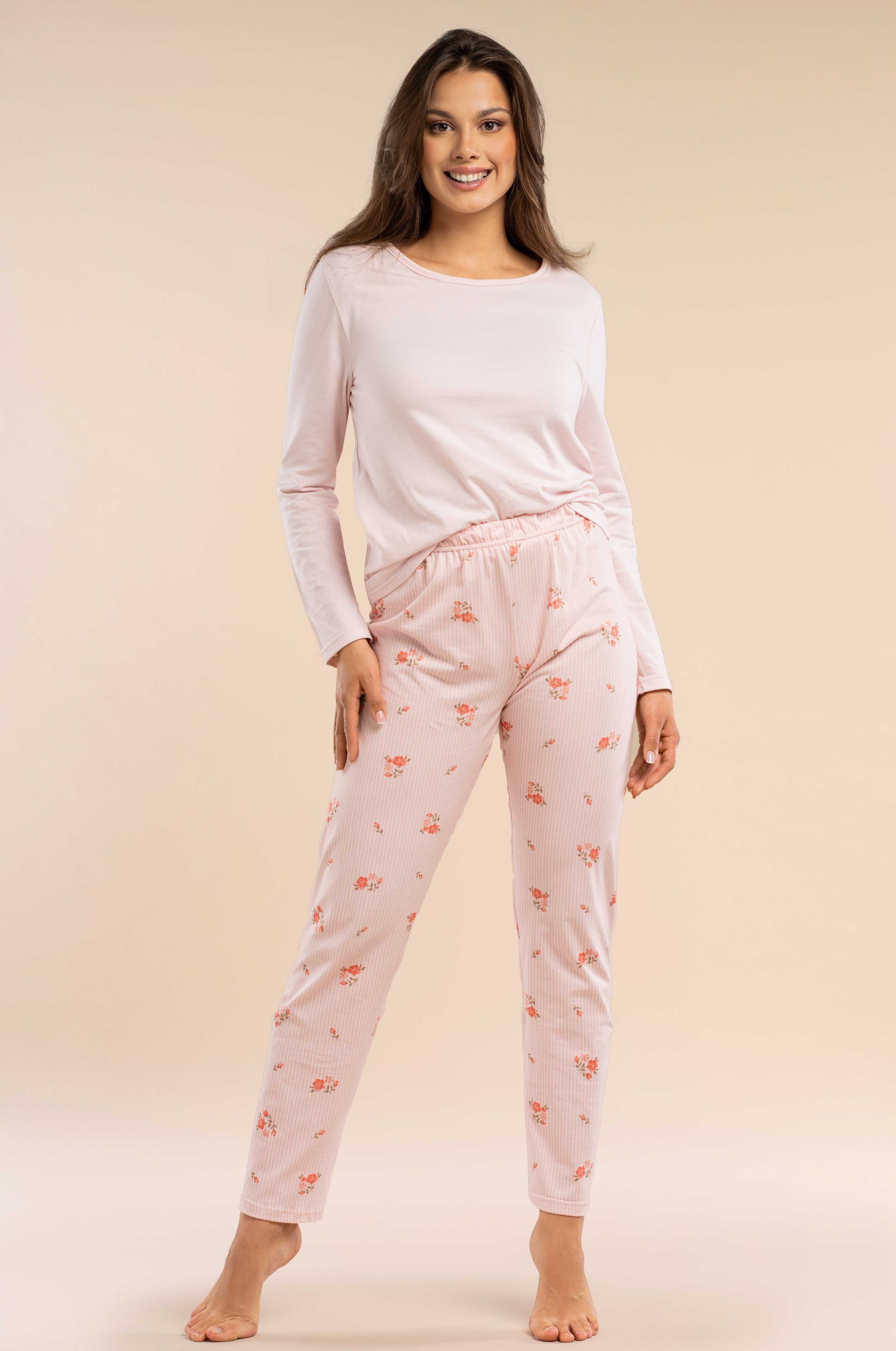 Roséfarbener Baumwoll-Pyjama mit zarter Blumenstreifen-Hose