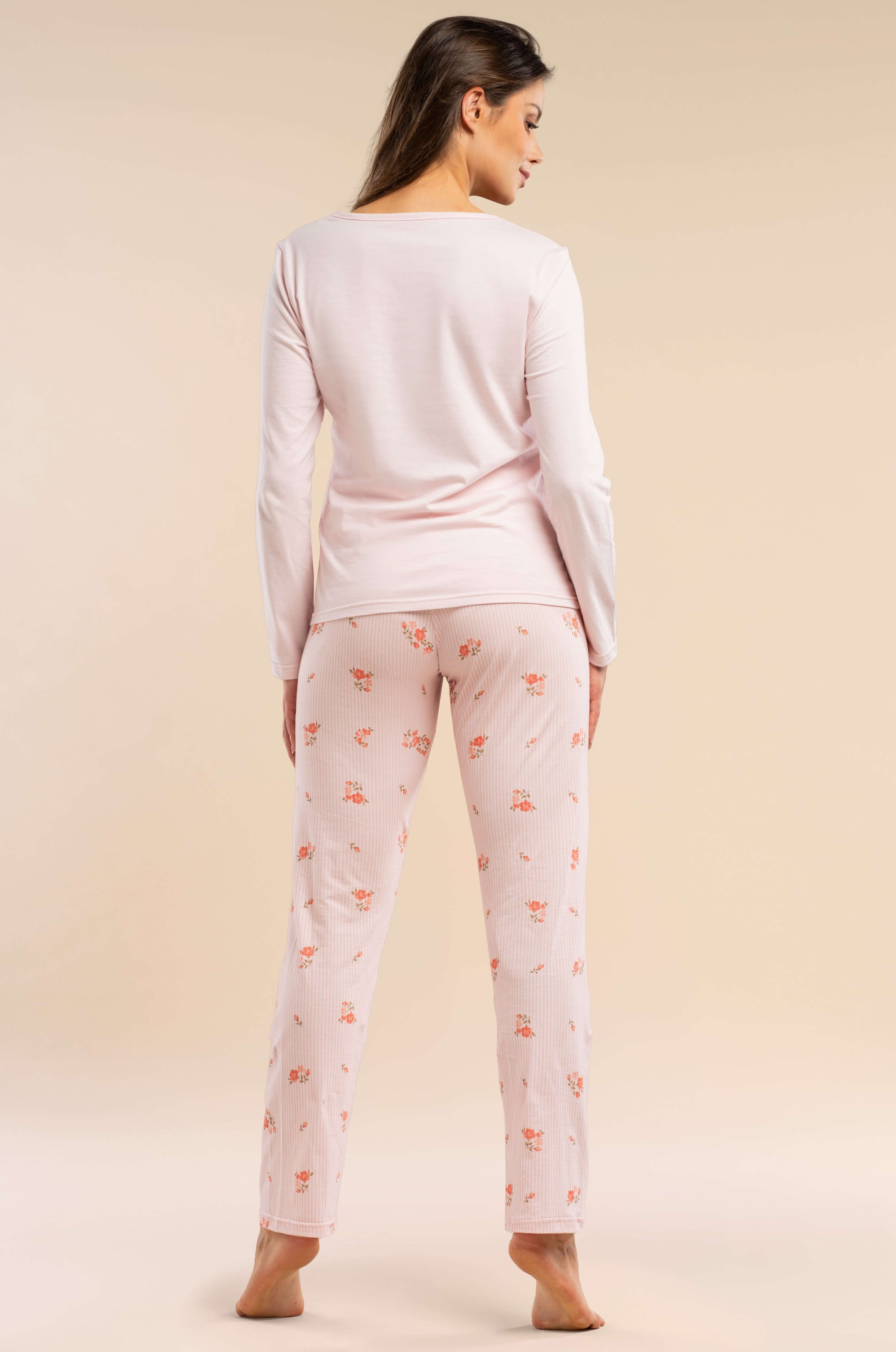 Roséfarbener Baumwoll-Pyjama mit zarter Blumenstreifen-Hose