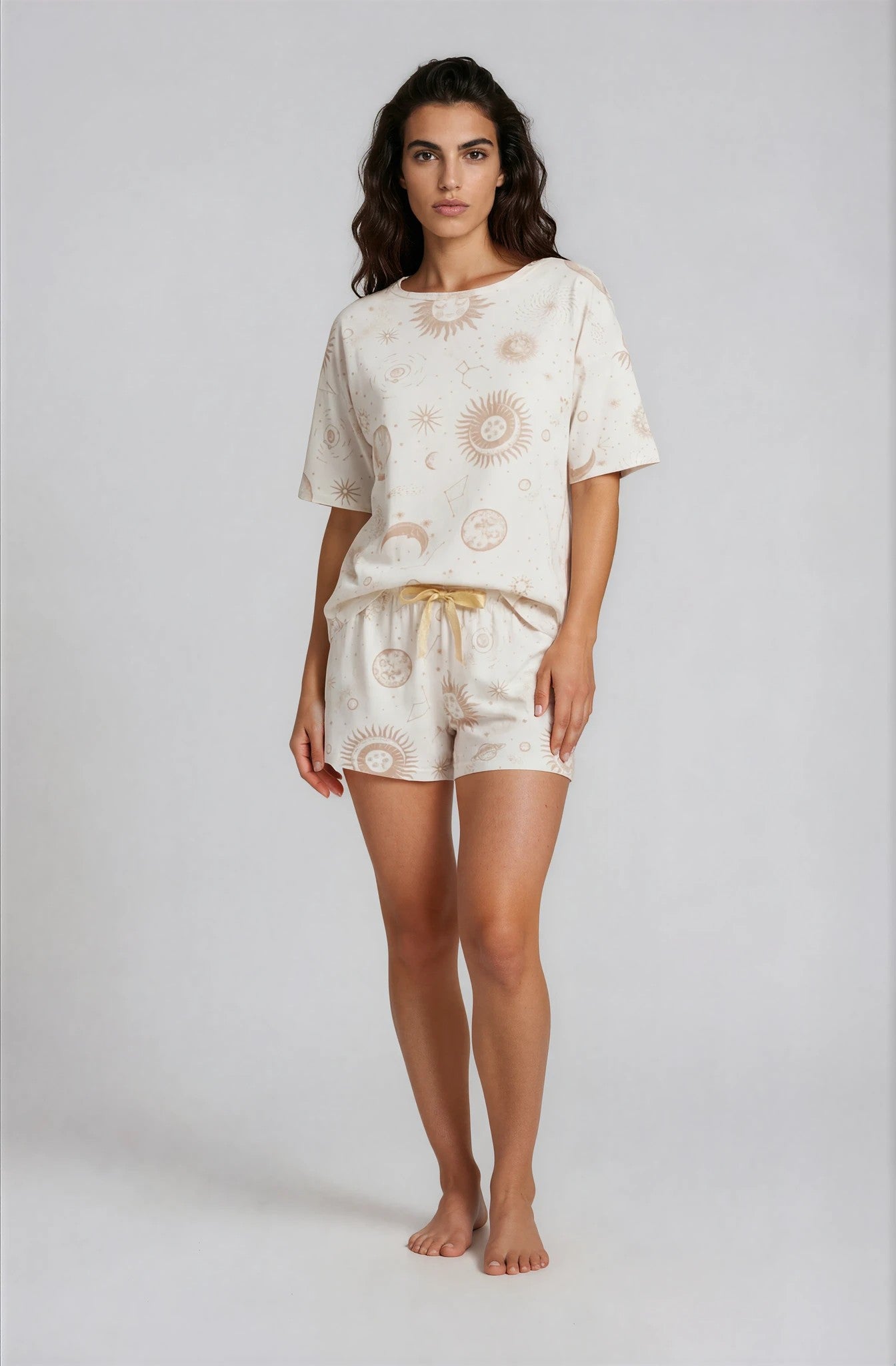 Kurzarm-Shorty-Pyjama-Damen-Himmelskörper-Print-Frontansicht