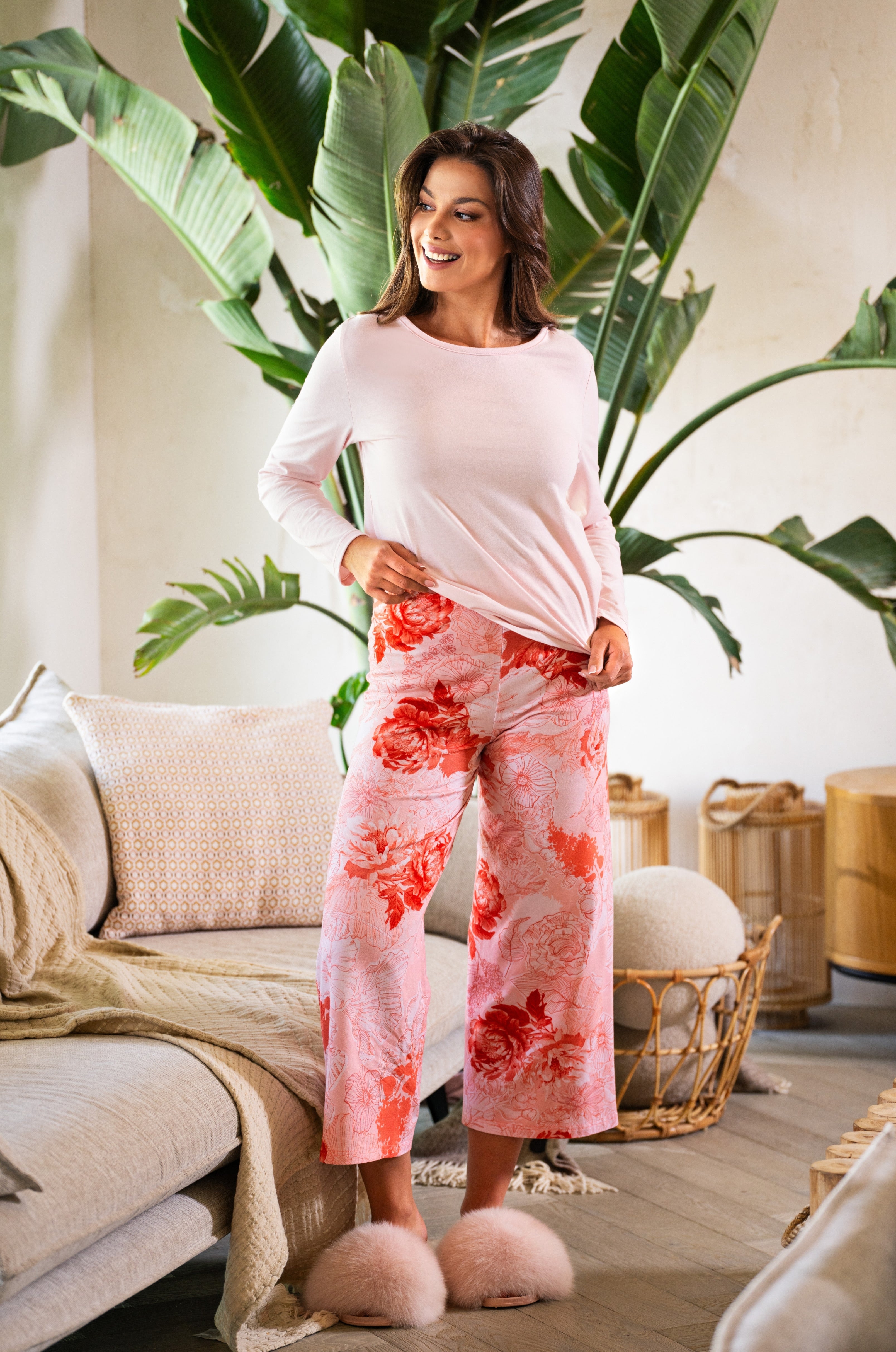 Langarm-Pyjama in Rosé mit floraler 7/8-Culotte (Baumwolle/Baumwollmix)