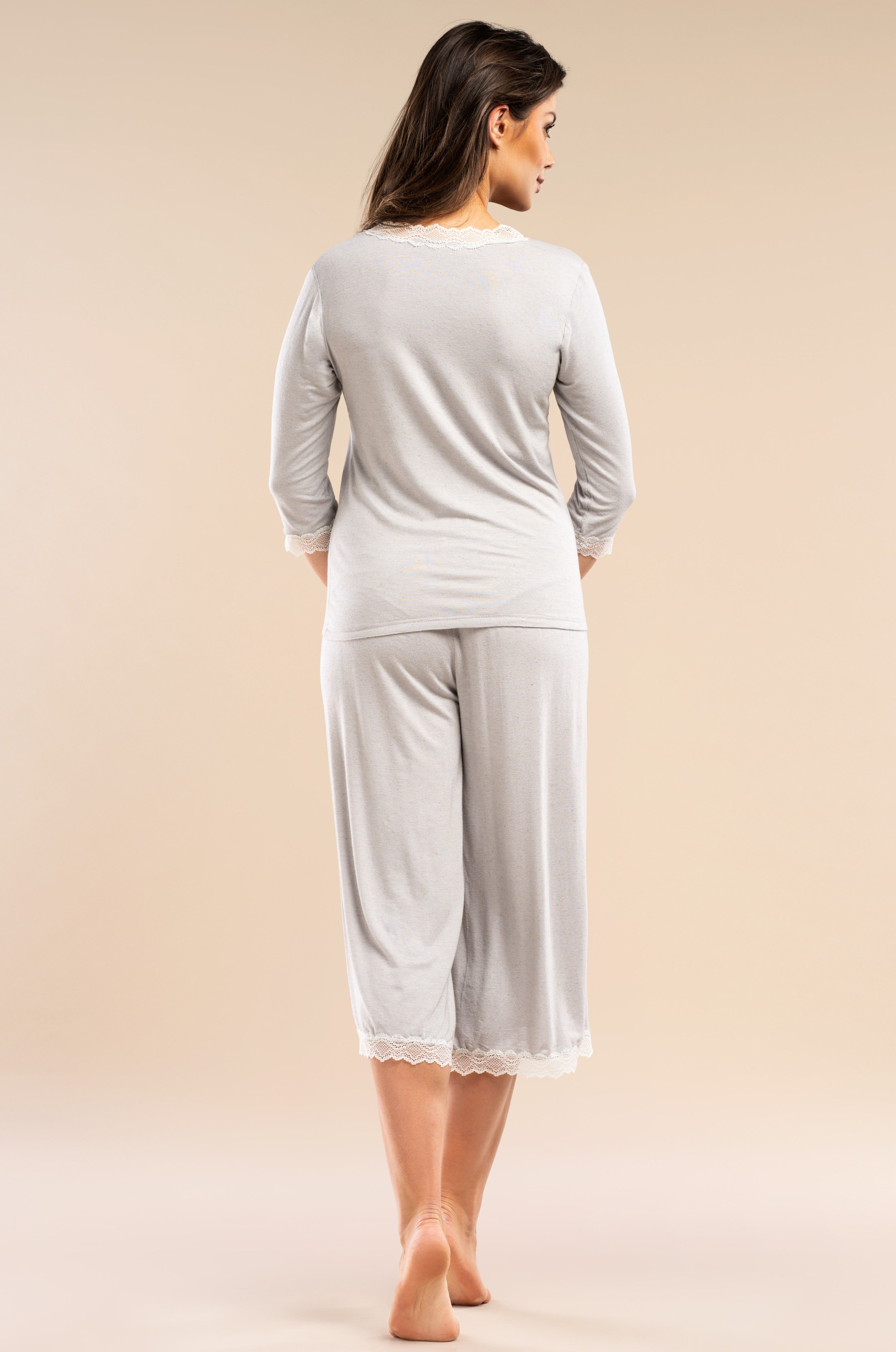 Damen-Pyjama in Grau mit Spitze – 3/4-Arm & 7/8-Culotte aus Viskose-Leinen-Mix